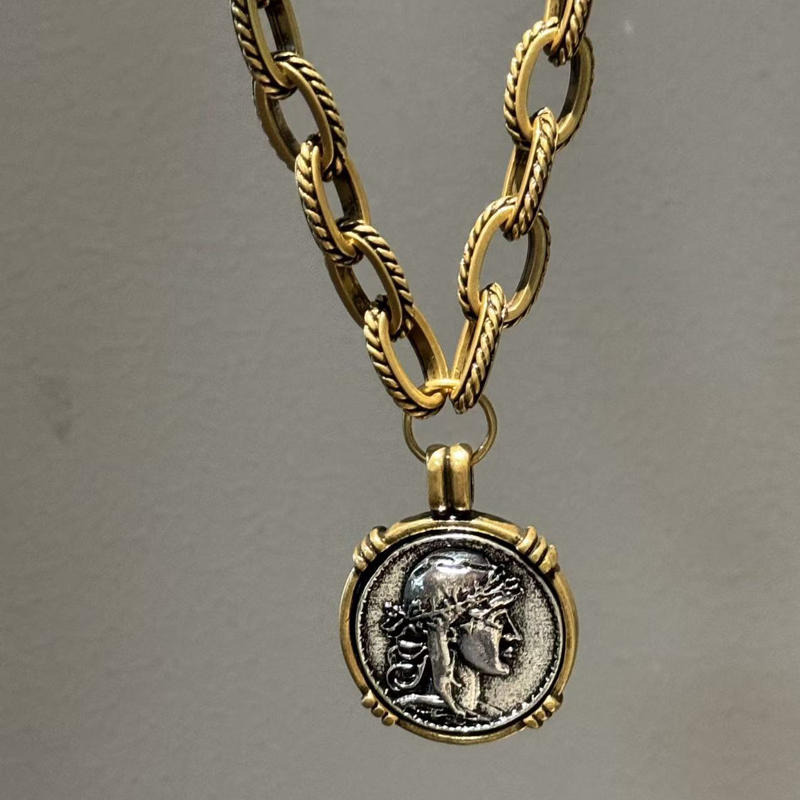 Naszyjniki typu choker w stylu – Vintage Collectible Coins recenzja i cena