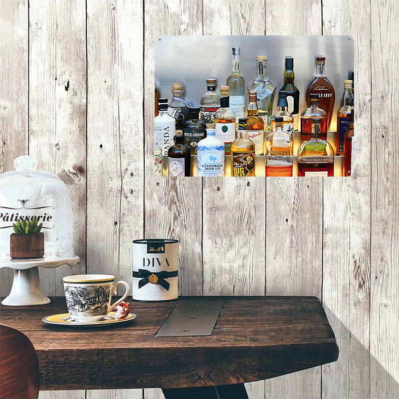 Plakat z kolekcją butelek alko – Vintage Collectible Liquor Bottles recenzja i cena